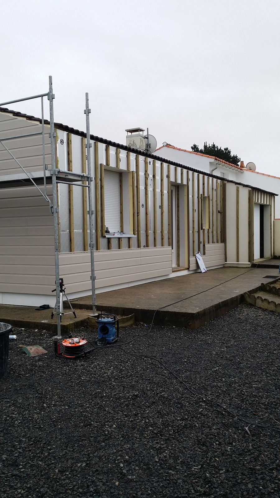 Ossature bois bardage et isolation (5)
